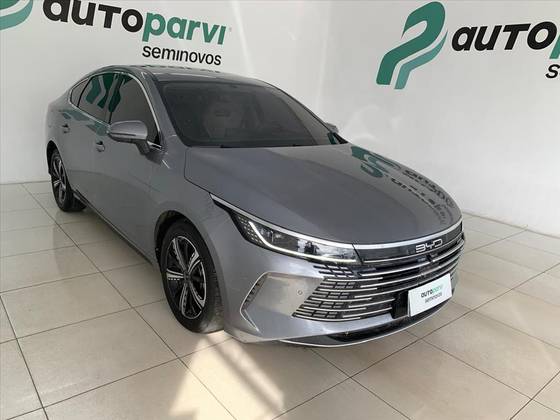 BYD KING 1.5 DM-I PHEV GL AUTOMÁTICO BYD KING 1.5 DM-I PHEV GL AUTOMÁTICO